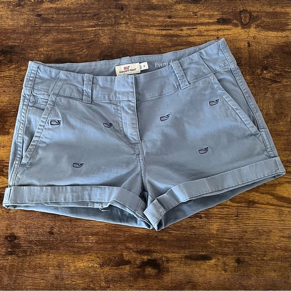Vineyard Vines Size 2 Women’s Shorts Embroidered Blue Whale - Picture 12 of 12
